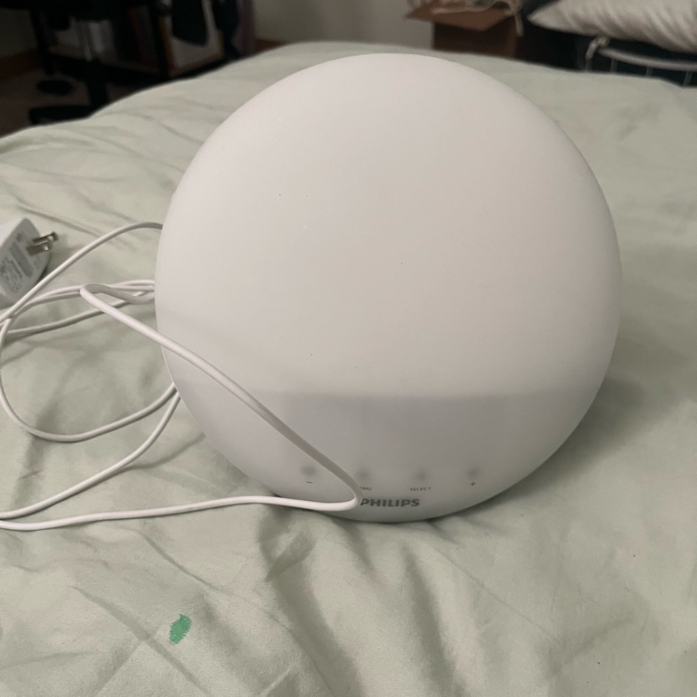 Philips Wake-Up Light Alarm Clock with Sunrise Simulation and Sunset Fading